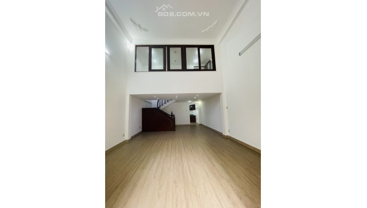 Bán nhà hẻm xe hơi Phú Nhuận, Ô tô ngủ trong nhà, 3 tầng 70m2 (5 x 14)